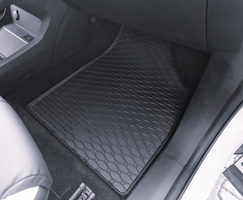 Πατάκια δαπέδου λαστιχένια συμβατά με Dongfeng T5 Evo 4τμχ