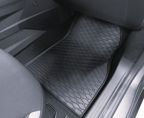 Πατάκια δαπέδου λαστιχένια συμβατά με Dacia Bigster (R1310) HeV 4τμχ