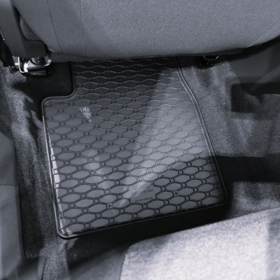 Πατάκια δαπέδου λαστιχένια συμβατά με Opel Frontera (OV24) Hybrid 4τμχ