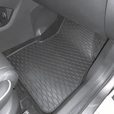 Πατάκια δαπέδου λαστιχένια μαύρα συμβατά με Omoda 5 (T34) 4τμχ