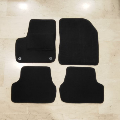 Ολόκληρο Σετ πατακια Μοκέτα Chicago Μαύρη για Peugeot 3008 2016-18 Μαύρο με κουμπώματα