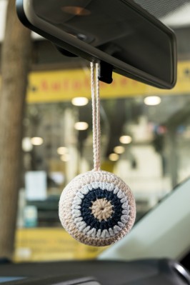 Χειροποίητο Πλεκτό Διακοσμητικό Amigurumi - Ροζ/Μπλε/Λευκό Μάτι