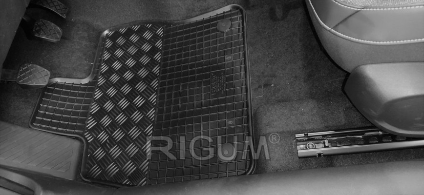 Πατάκια δαπέδου λαστιχένια για Seat Leon IV / Cupra/ Leon IV/ Formentor / Golf VIII (STW) 4τμχ