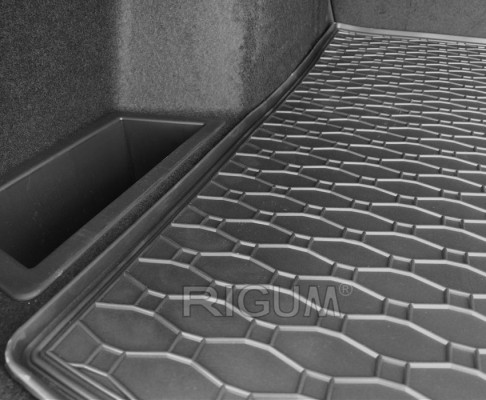 Πατάκι πορτ μπαγκάζ λαστιχένιο για BMW X1 (F48)/ X1e/ iX2(U10)