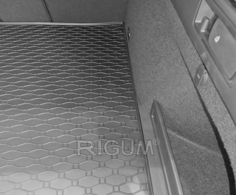 Πατάκι πορτ μπαγκάζ λαστιχένιο για Volkswagen Passat STW (B8)