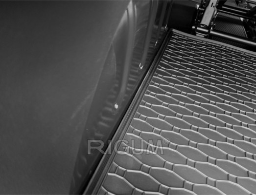 Πατάκι πορτ μπαγκάζ λαστιχένιο συμβατό για Renault Trafic/ Opel Vivaro / Fiat Talento L2 8/9Θ (Standard)