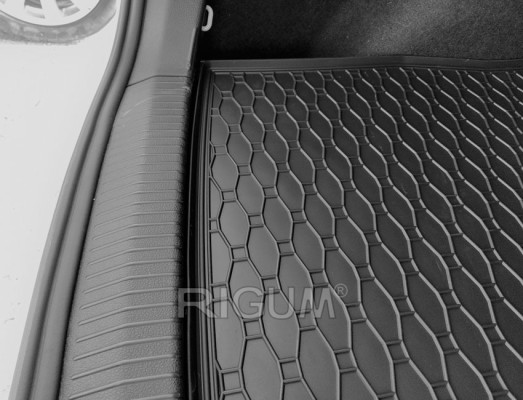 Πατάκι πορτ μπαγκάζ λαστιχένιο συμβατό για VW Golf Sportsvan (Upper)