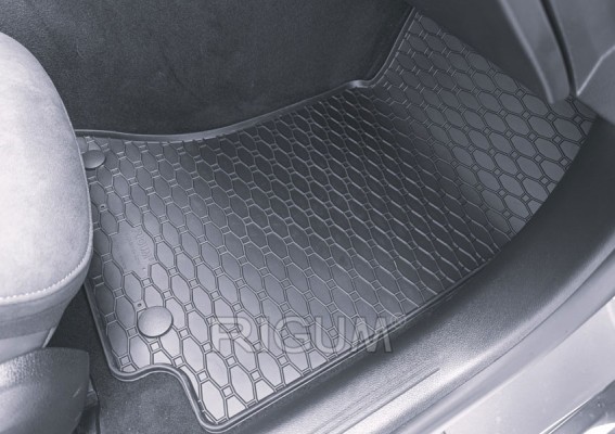 Πατάκια δαπέδου λαστιχένια για Mercedes Benz E-Class (W214/ S214) 4τμχ.