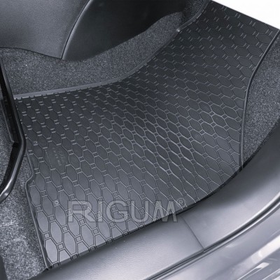 Πατάκια δαπέδου λαστιχένια συμβατά για Suzuki Swift (VII) 4τμχ