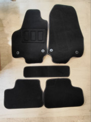 Ολόκληρο σετ Μοκέτα Texas Μαύρη για Opel Astra G 1998-2004 με κουμπώματα οδηγού- συνοδηγού